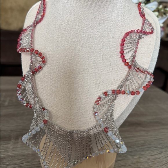 Stunning Swarovski Long Necklace Never Worn - Picture 4 of 8